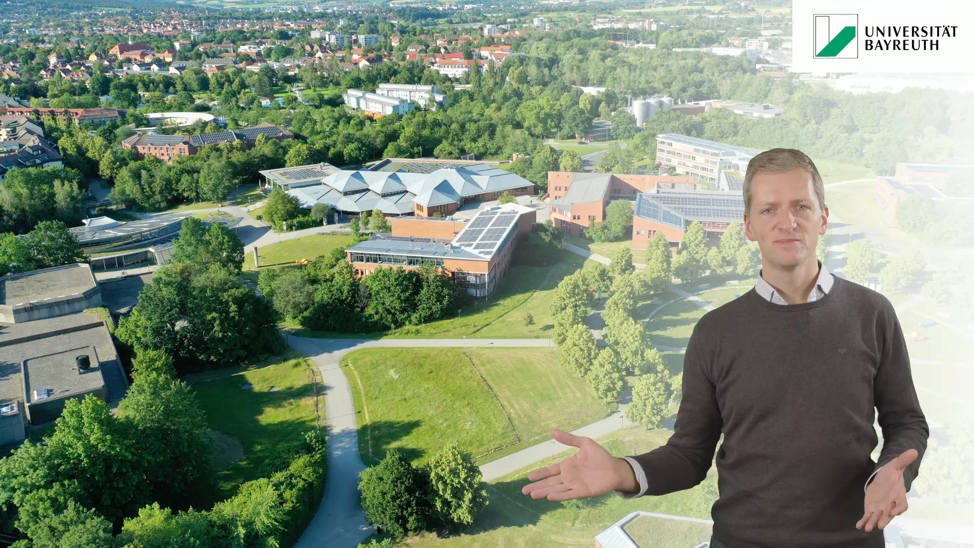 green_campus2_mitlogo